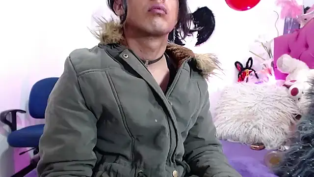 AlexaFontana online show from February 2025 12:31:01 PM