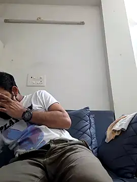 Snapshot of Fun_Guuy chatting on December 2024 07:11:02 PM Fun Guuy online show from December 2024 07:11:02 PM