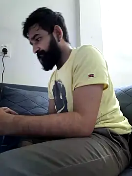 Snapshot of Fun_Guuy chatting on December 2024 01:22:01 PM Fun Guuy online show from December 2024 01:22:01 PM