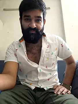 Snapshot of Fun_Guuy chatting on December 2024 02:05:01 PM Fun Guuy online show from December 2024 02:05:01 PM