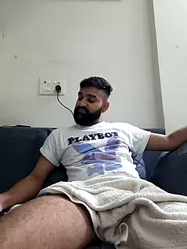 Snapshot of Fun_Guuy chatting on December 2024 08:50:01 PM Fun Guuy online show from December 2024 08:50:01 PM