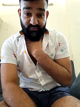 Snapshot of Fun_Guuy chatting on December 2024 07:04:02 AM Fun Guuy online show from December 2024 07:04:02 AM