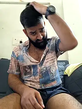 Snapshot of Fun_Guuy chatting on January 2025 10:37:01 AM Fun Guuy online show from January 2025 10:37:01 AM