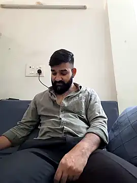 Snapshot of Fun_Guuy chatting on January 2025 10:49:02 AM Fun Guuy online show from January 2025 10:49:02 AM