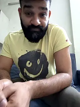 Snapshot of Fun_Guuy chatting on January 2025 04:37:02 PM Fun Guuy online show from January 2025 04:37:02 PM