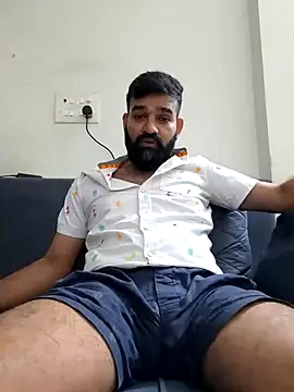 Snapshot of Fun_Guuy chatting on January 2025 03:55:01 PM Fun Guuy online show from January 2025 03:55:01 PM