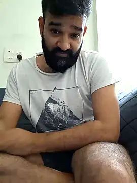 Snapshot of Fun_Guuy chatting on January 2025 06:38:02 PM Fun Guuy online show from January 2025 06:38:02 PM