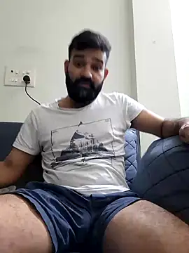 Snapshot of Fun_Guuy chatting on January 2025 06:35:01 AM Fun Guuy online show from January 2025 06:35:01 AM