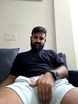 Snapshot of Fun_Guuy chatting on January 2025 05:15:01 PM Fun Guuy online show from January 2025 05:15:01 PM