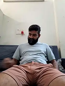 Snapshot of Fun_Guuy chatting on February 2025 06:54:01 AM Fun Guuy online show from February 2025 06:54:01 AM