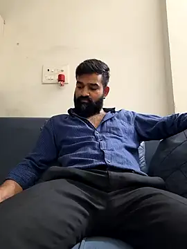 Snapshot of Fun_Guuy chatting on February 2025 02:37:01 PM Fun Guuy online show from February 2025 02:37:01 PM