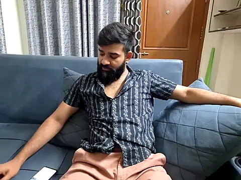 Snapshot of Fun_Guuy chatting on February 2025 03:42:01 PM Fun Guuy online show from February 2025 03:42:01 PM