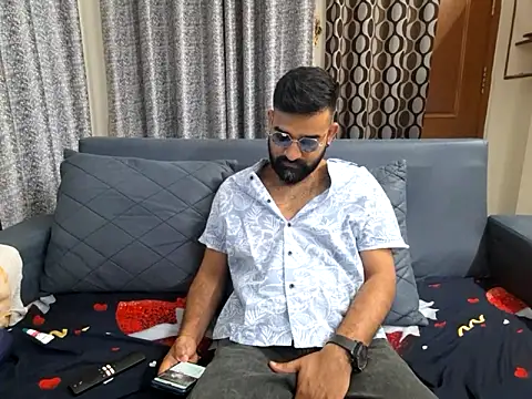 Snapshot of Fun_Guuy chatting on February 2025 04:52:01 PM Fun Guuy online show from February 2025 04:52:01 PM