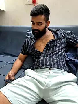 Snapshot of Fun_Guuy chatting on March 2025 06:34:01 PM Fun Guuy online show from March 2025 06:34:01 PM