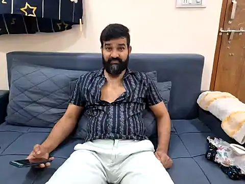 Snapshot of Fun_Guuy chatting on September 2025 06:43:02 PM Fun Guuy online show from September 2025 06:43:02 PM