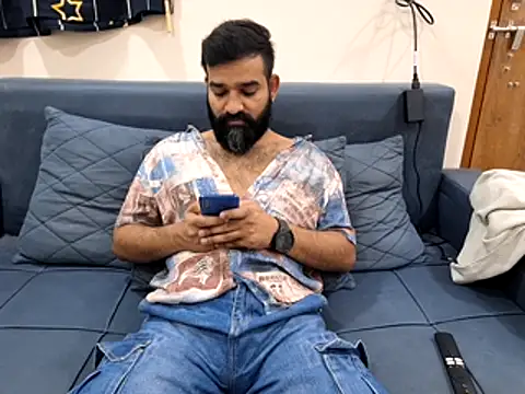 Snapshot of Fun_Guuy chatting on November 2025 10:14:02 AM Fun Guuy online show from November 2025 10:14:02 AM