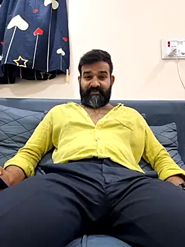 Snapshot of Fun_Guuy chatting on November 2025 11:21:02 AM Fun Guuy online show from November 2025 11:21:02 AM