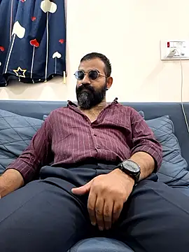 Fun Guuy online show from January 2026 04:56:02 PM