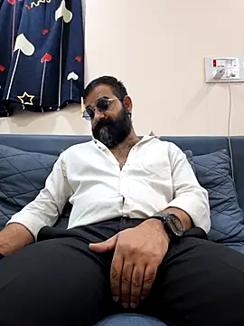 Fun Guuy online show from February 2026 02:53:01 AM