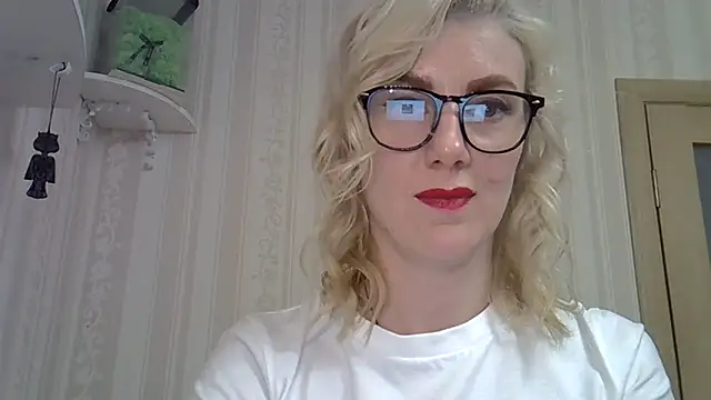 Pabonya91 online show from January 2025 03:35:01 PM