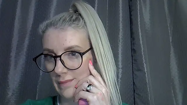 Pabonya91 online show from March 2025 10:33:01 PM