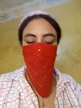 Lalou online show from December 2024 12:25:02 PM