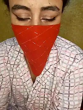 Lalou online show from December 2024 03:32:01 PM