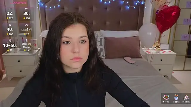 Jenna Adams  online show from February 2025 11:53:02 PM