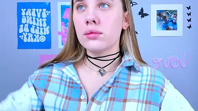 MiaMilas online show from December 2024 04:23:02 AM