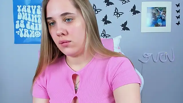 MiaMilas online show from February 2025 09:04:02 AM