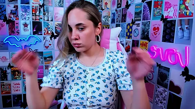 MiaMilas online show from September 2025 05:23:01 PM