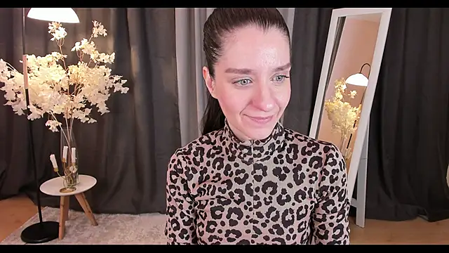 helentasty online show from February 2025 03:17:02 AM