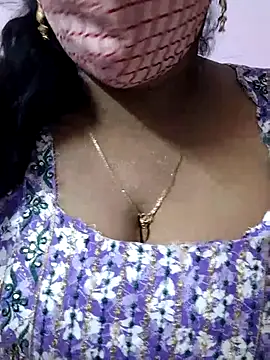 Snapshot of mallu-sumi chatting on May 2026 06:46:02 PM mallu-sumi online show from May 2026 06:46:02 PM