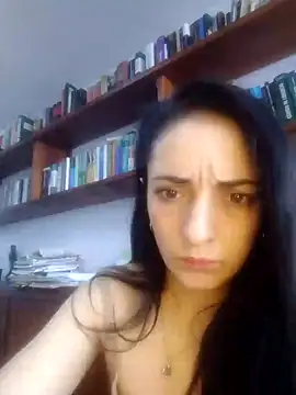 amellie ros online show from December 2024 01:47:01 PM