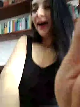 amellie ros online show from December 2024 03:52:01 PM