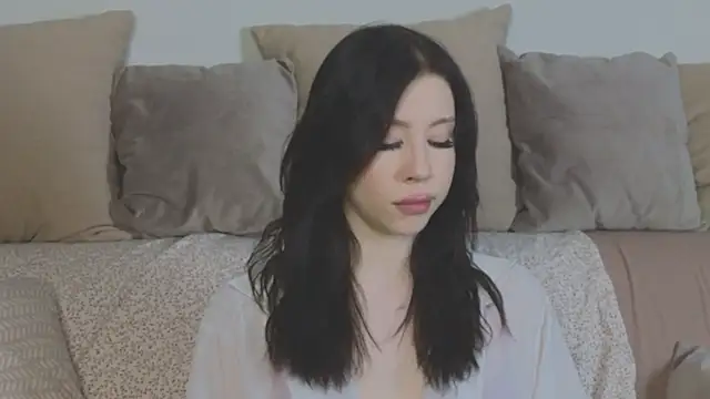 AnnTaint online show from December 2024 01:01:02 PM