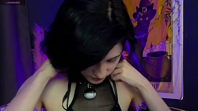 dark vamp  online show from December 2024 03:59:01 AM