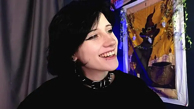 dark vamp  online show from December 2024 09:09:02 PM