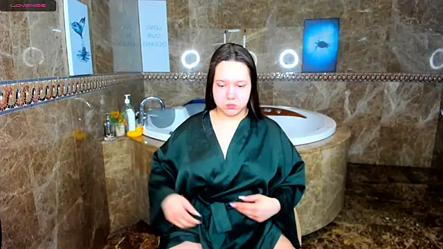 Mira Karter online show from March 2025 01:49:01 AM