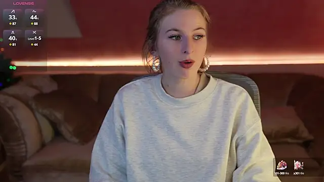 Snapshot of Inessa_Song chatting on January 2025 11:35:01 PM Inessa Song online show from January 2025 11:35:01 PM