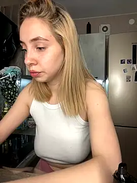 Kitty Katrine online show from December 2025 05:11:02 PM