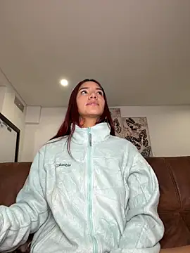 dolcebella online show from November 2025 05:57:01 AM