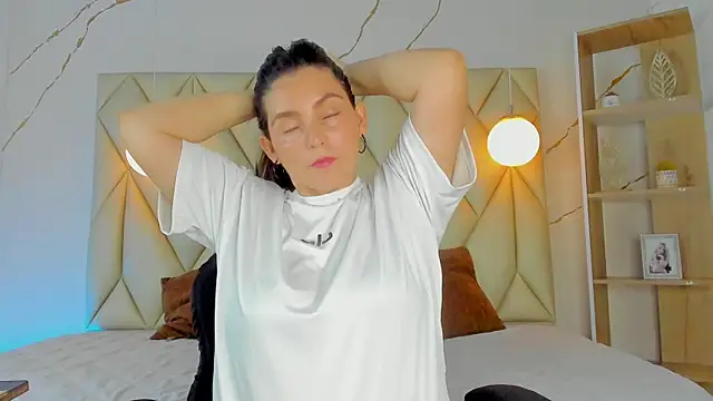 angelswets online show from November 2025 02:39:01 PM