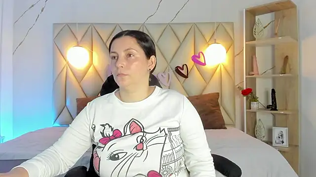 angelswets online show from February 2026 02:04:02 PM