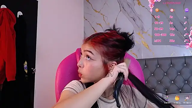 pettit courtny online show from February 2025 07:38:01 PM