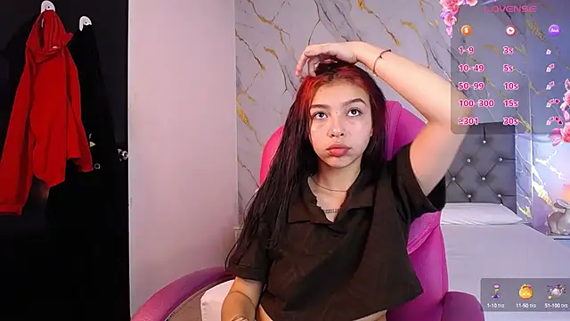 pettit courtny online show from February 2025 07:39:01 PM