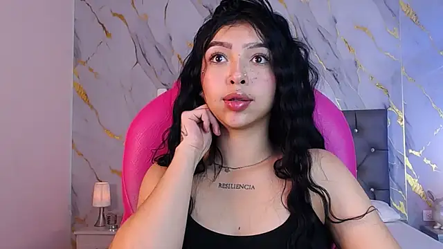 pettit courtny online show from February 2025 08:07:02 PM