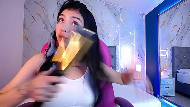 pettit courtny online show from March 2025 07:28:01 PM