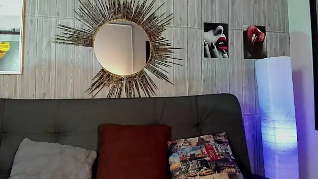 Snapshot of karla_999 chatting on December 2024 02:06:02 AM karla 999 online show from December 2024 02:06:02 AM