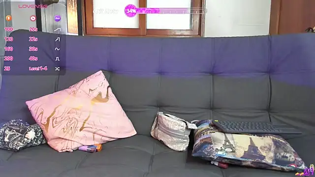 Snapshot of karla_999 chatting on February 2025 02:15:01 AM karla 999 online show from February 2025 02:15:01 AM